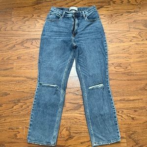 Abercrombie & Fitch - 90’s Straight Ultra High Rise - 28S CURVE LOVE
